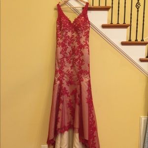 Wine Red Lace Formal/Prom dress w/ train.